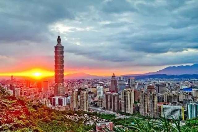 美爆了！世界各地清晨5點鐘的樣子