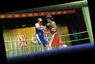 “李小龍”替身曝料一月賺1萬(wàn)傷殘只賠5萬(wàn)(圖)