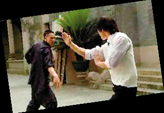 “李小龍”替身曝料一月賺1萬(wàn)傷殘只賠5萬(wàn)(圖)