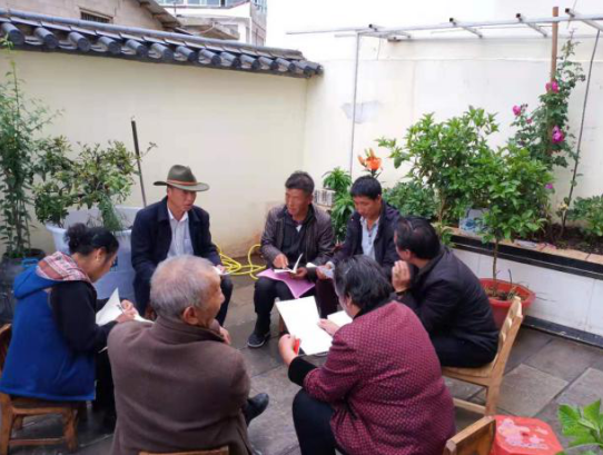 德欽縣有序推進民族團結進步示范創(chuàng)建工作
