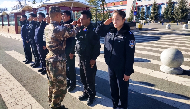 嚴(yán)寒礪血性 練兵促實戰(zhàn)