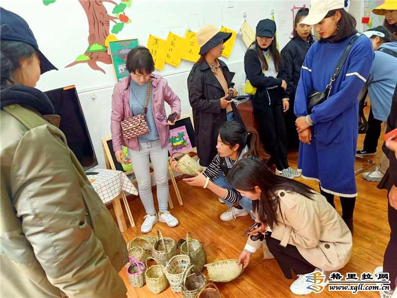 德欽縣幼兒園開展“送教下鄉(xiāng)”幫扶活動(dòng)