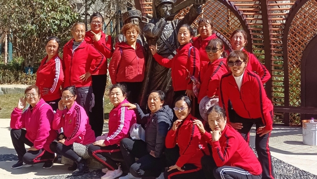 維西縣瀑布公園成為市民休閑娛樂(lè)健身的“打卡地”