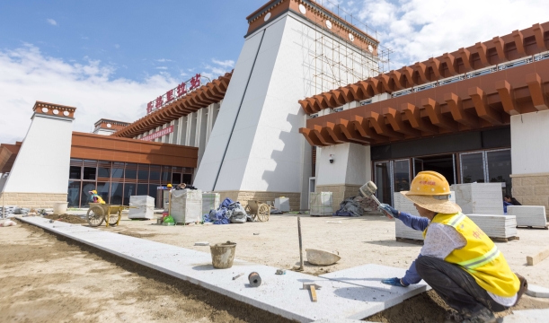麗香鐵路進(jìn)入裝飾裝修施工收尾階段