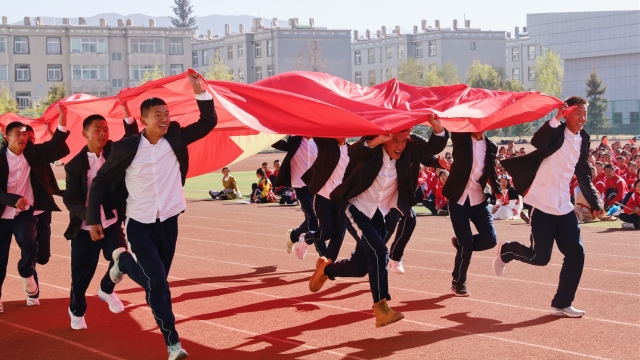州民中運(yùn)動會開幕