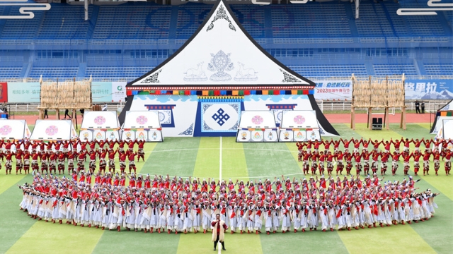 迪慶·香格里拉2023年端午賽馬節(jié)開幕式高清圖集來(lái)襲，精彩不容錯(cuò)過(guò)！