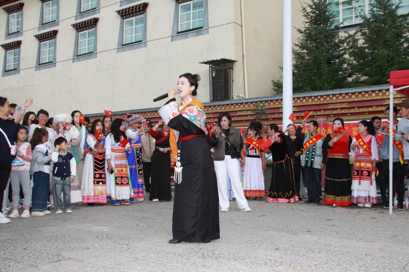 迎建黨103周年篝火聯(lián)歡晚會(huì)